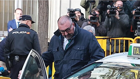 La Policía sospecha de profesionales al no detectar huellas en casa de la madre de Koldo
