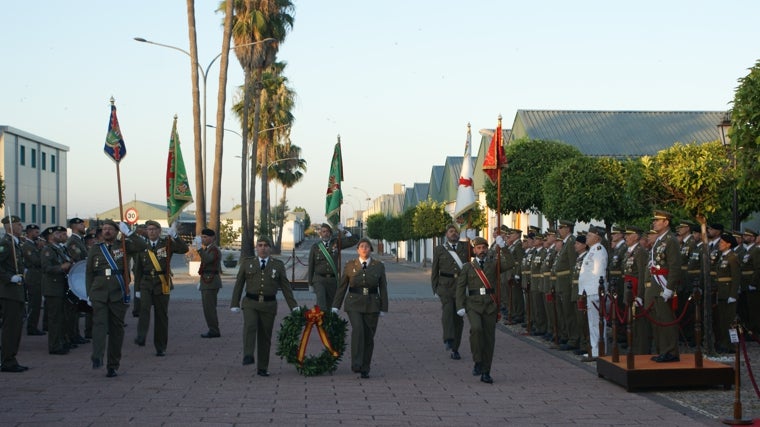 Parada militar por San Cristóbal en el acuartelamiento de San Fernando