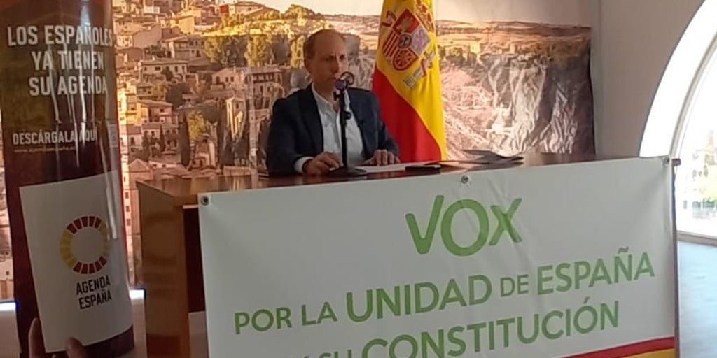 Vox (Toledo) exige al PSOE de García-Page respuestas a los problemas de inmigración, vivienda, incendios forestales y gestión del agua