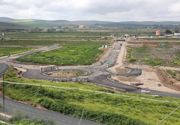 La urbanización del parque logístico de La Rinconada recibe siete ofertas de empresas y arrancaría en octubre