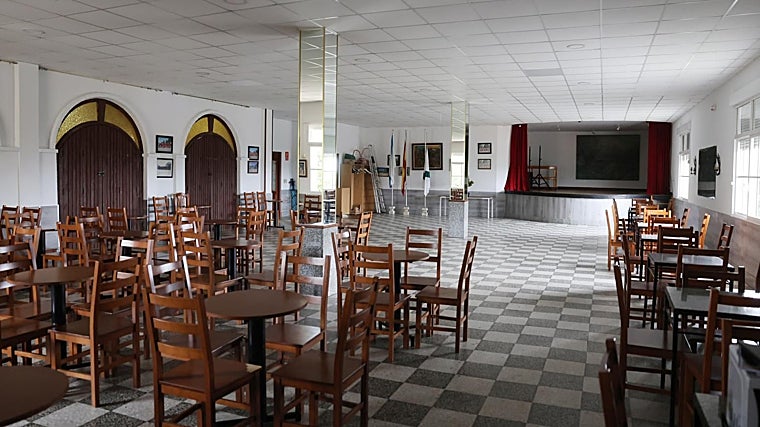 El salón donde empezó la reyerta, una semana después de los incidentes