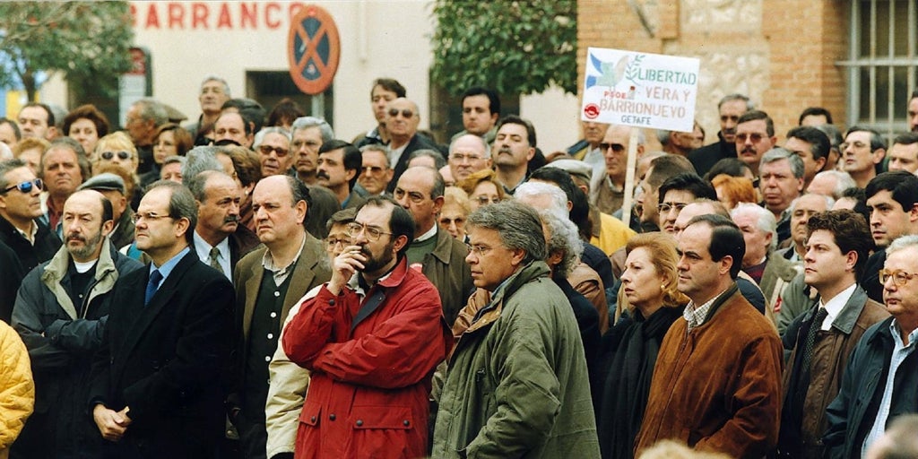 El caso Cerdán remueve el pasado del PSOE del que Sánchez se distancia ahora