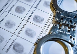 Detenida una mujer de 31 años por matar a puñaladas a un hombre en Reus tras una discusión en plena calle