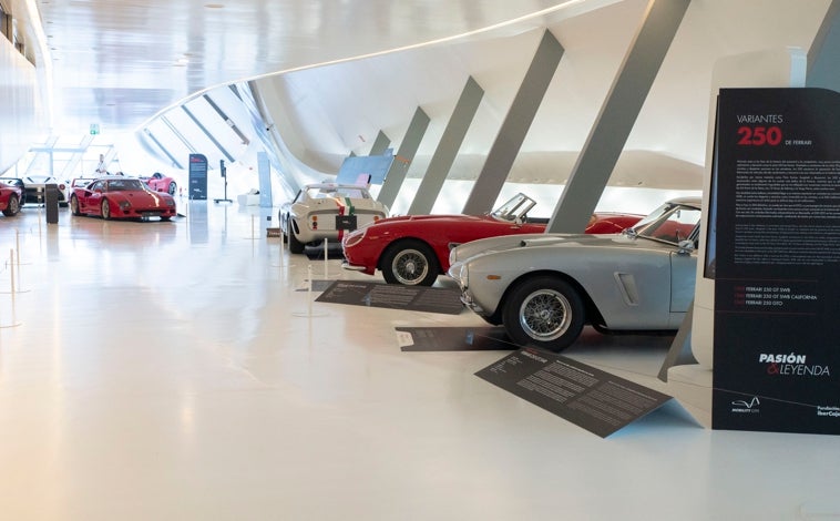 Imagen principal - Universo Ferrari: los 14 modelos más selectos de la 'Scudería' roja