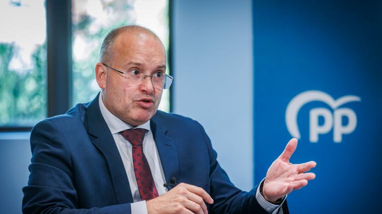 Miguel Tellado: «Estoy seguro de que Vox no será un impedimento para que Feijóo sea presidente»