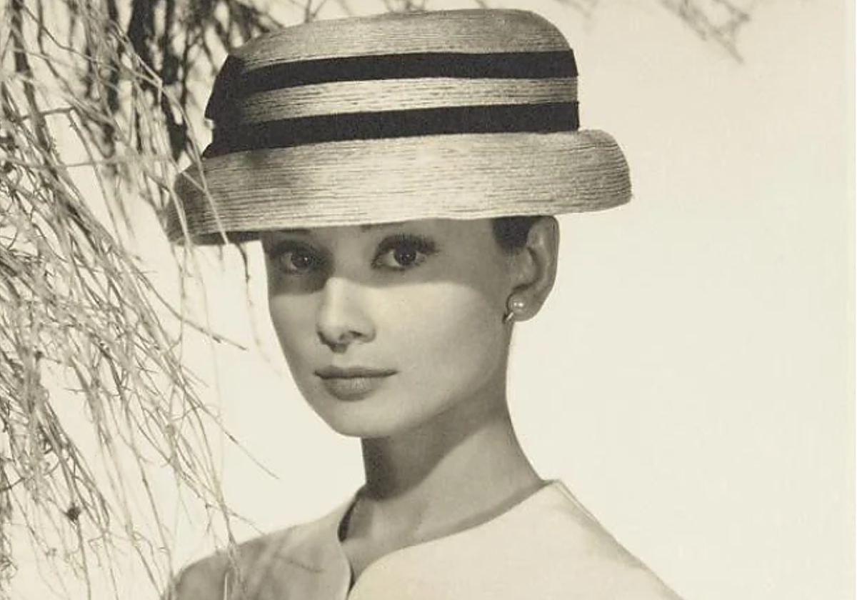 Fotografía de la actriz  durante el rodaje de «Funny Face»