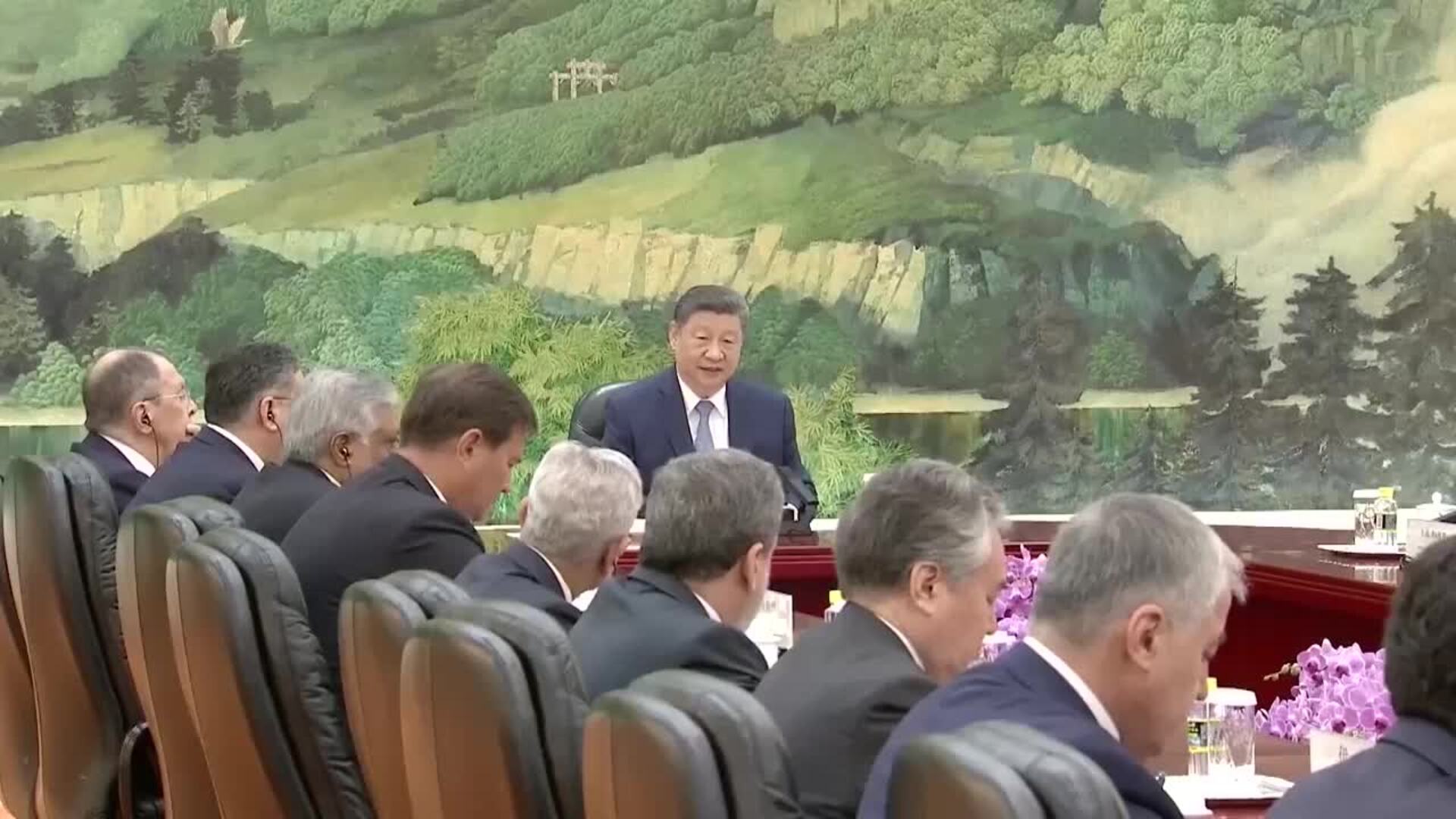 Xi se reúne en Pekín con los ministros de Exteriores de la Organización de Cooperación de Shanghái