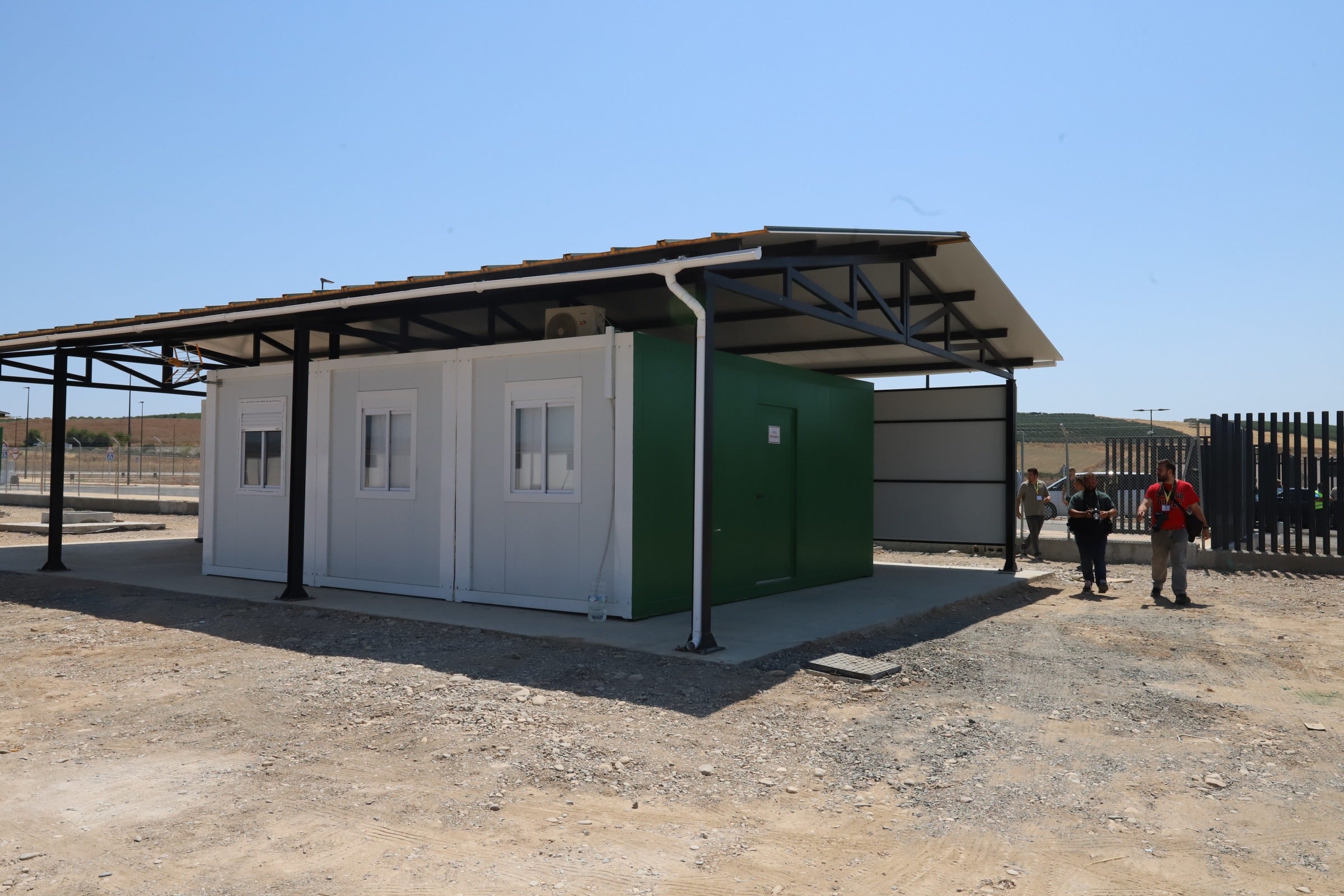 Las imágenes de la entrega de la urbanización de la Base Logística del Ejército en Córdoba