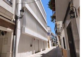 El parking de la calle Julio Romero de Torres en Cabra, concluido desde 2023