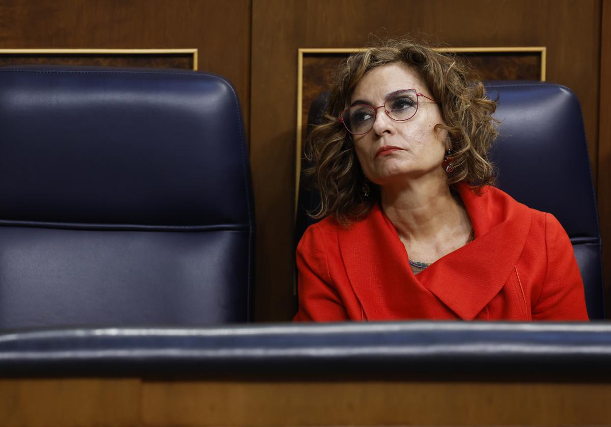 La vicepresidenta primera y ministra de Hacienda, María Jesús Montero