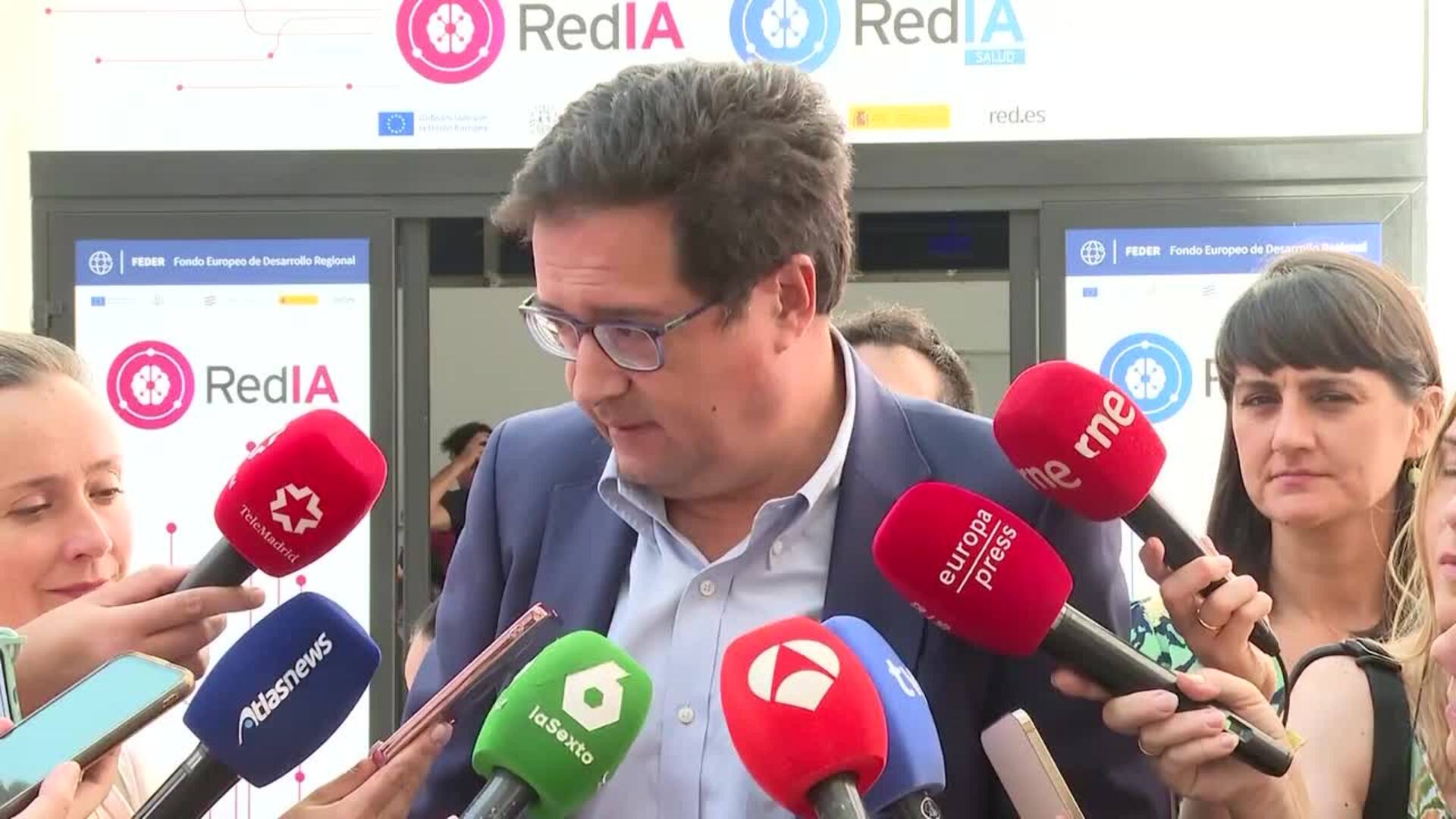 Óscar López recalca que la verdad &quot;es muy contundente&quot; en la causa del novio de Ayuso