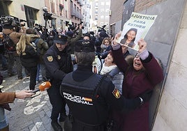 La jueza abre plazo para que las acusaciones pidan la apertura de juicio por la muerte de Esther López