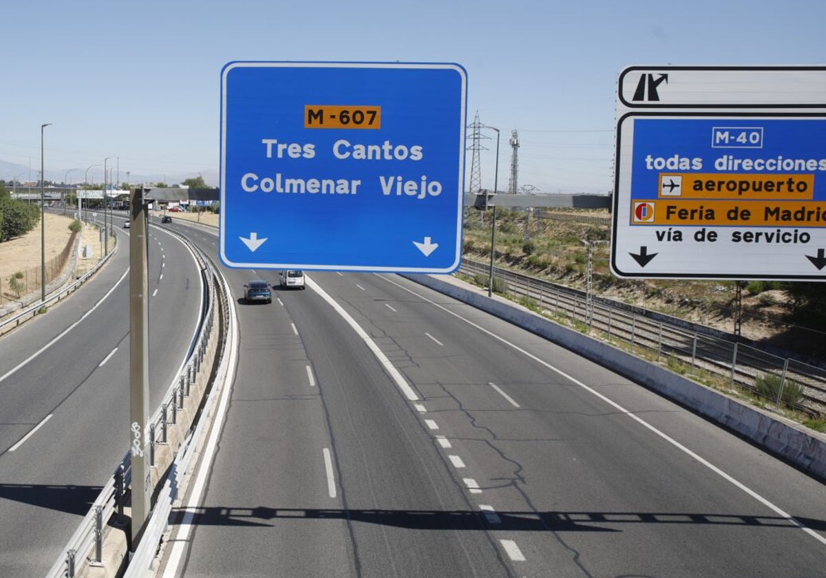 Las vías que se cruzan en el nudo de Fuencarral