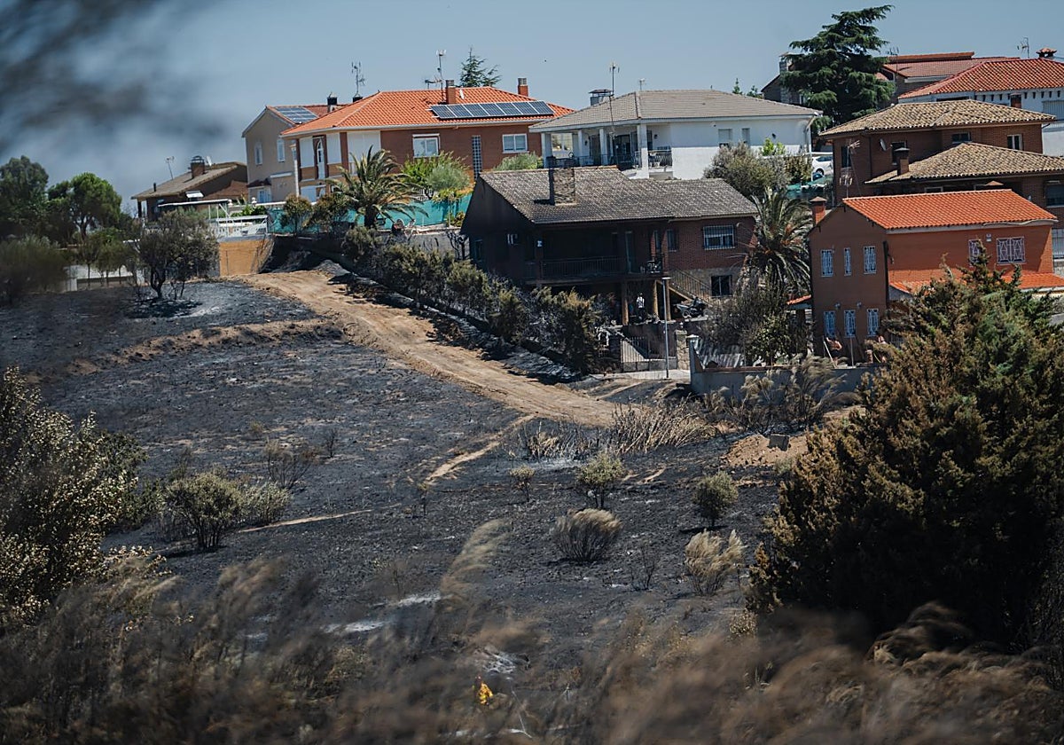 Las casa de la urbanización Calypso Fado afectadas por el incendio originado en Méntrida (Toledo)