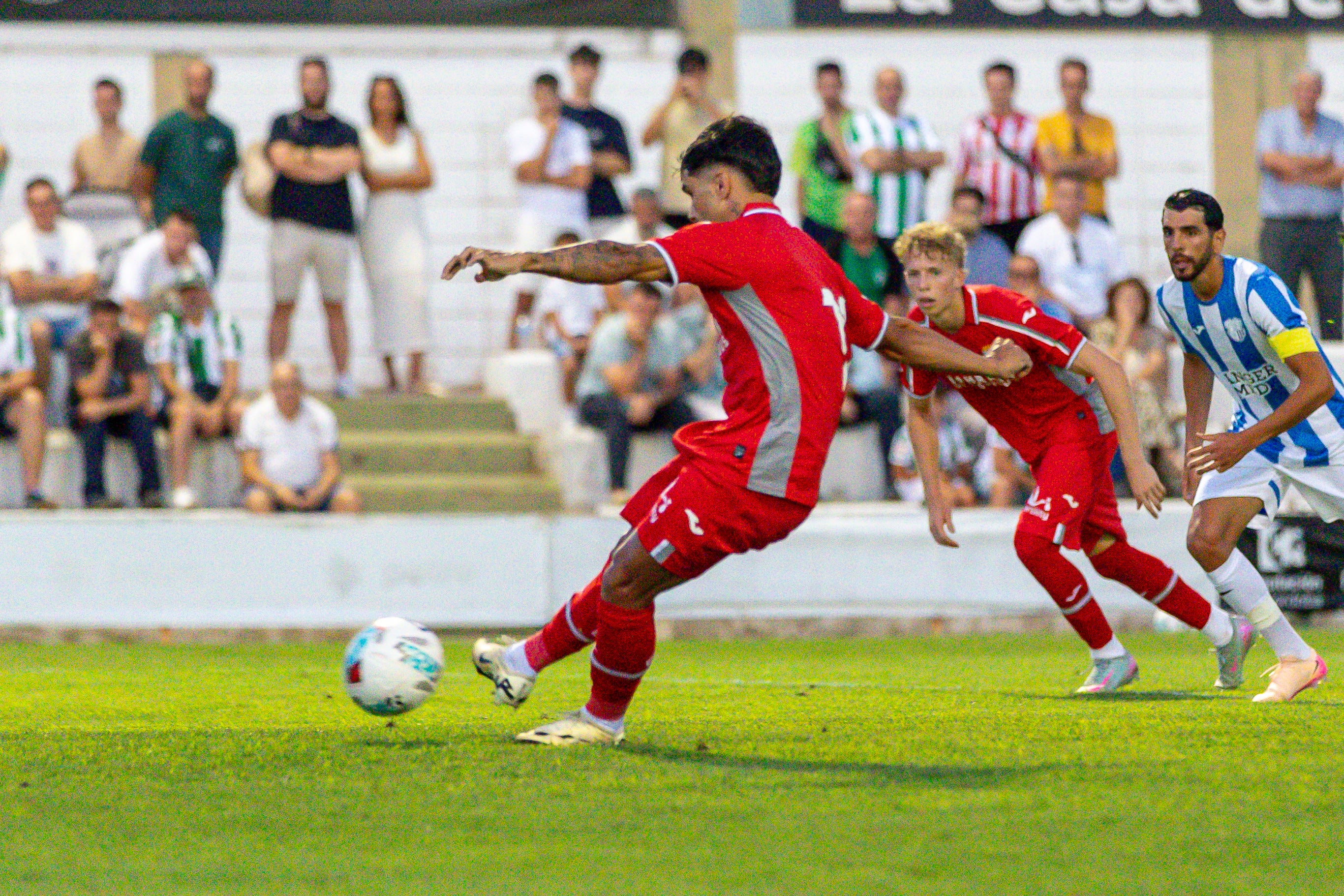 Las imágenes de la primera victoria de pretemporada del Córdoba CF
