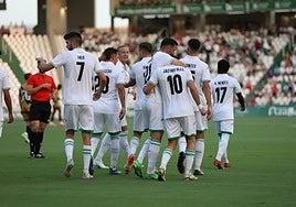 El Córdoba CF inicia la venta de entradas para el Trofeo Puertas de Córdoba ante el Betis
