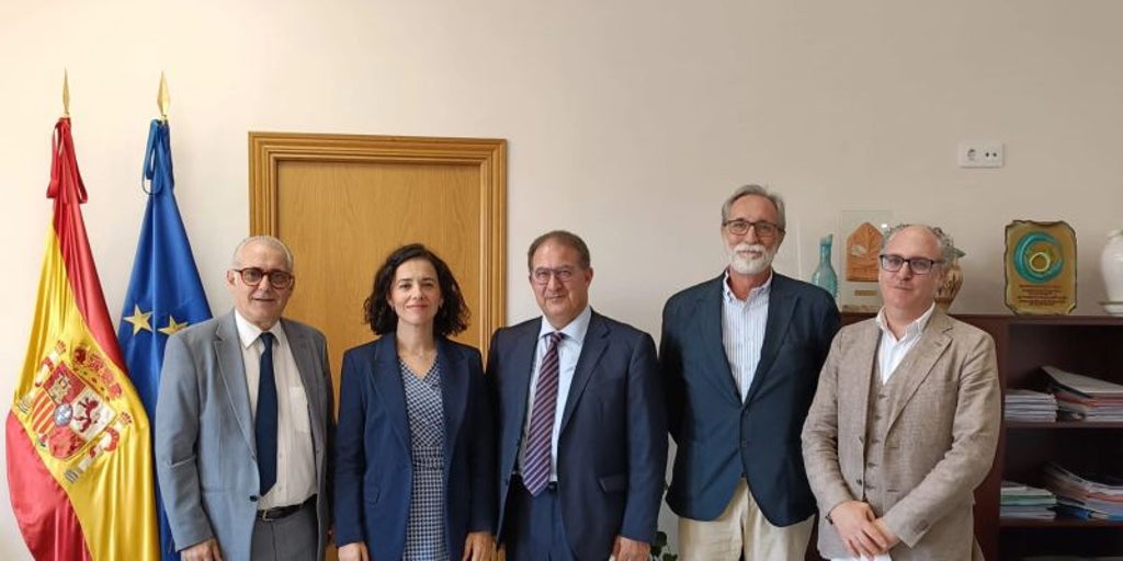 Gloria Martín sustituye a Joaquín Páez al frente de la Confederación Hidrográfica del Guadalquivir