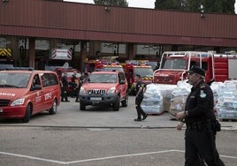 Dos accidentes en Córdoba dejan dos heridos que tuvieron que sacar los bomberos de sus coches