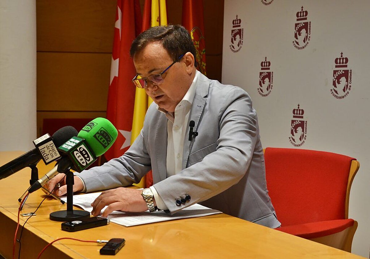 El alcalde de Coslada, Ángel Viveros (PSOE)