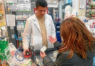 Los farmacéuticos son los profesionales más cercanos y accesibles al paciente, según un estudio