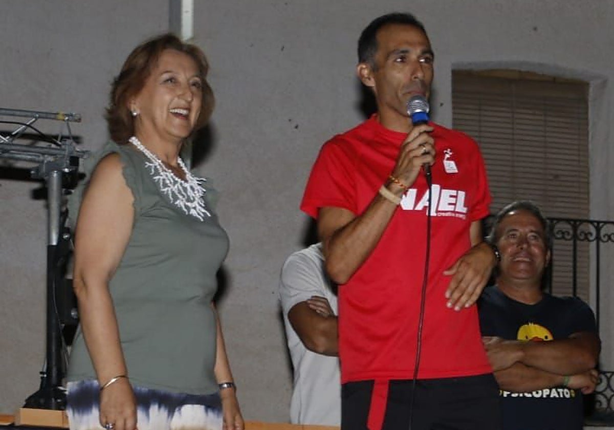 Pedro Vega y Sagrario Gutiérrez, alcaldesa de Guadamur