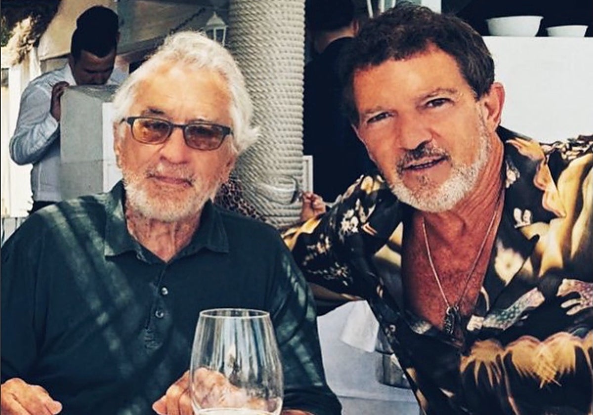 Imagen del encuentro entre Robert de Niro y Antonio Banderas compartida por el actor malagueño en redes sociales