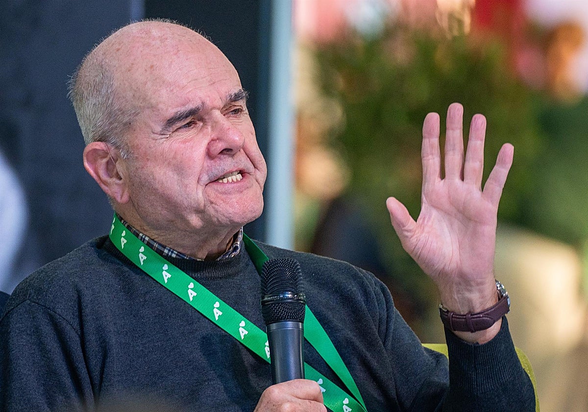 El expresidente de la Junta Manuel Chaves