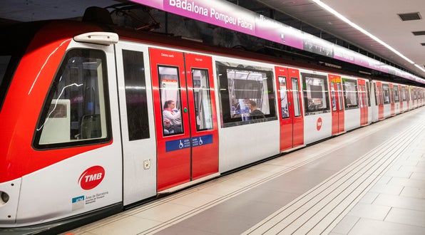 Cuánto dinero cobra un conductor de Metro de Barcelona: este es el sueldo que gana un maquinista al mes