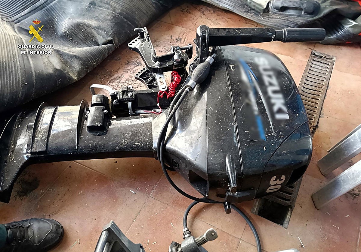 Uno de los motores intervenidos por la Guardia Civil