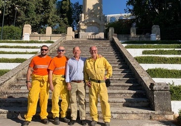 Los bomberos salvan del fuego las Ermitas y el Sagrado Corazón en el incendio de la Sierra