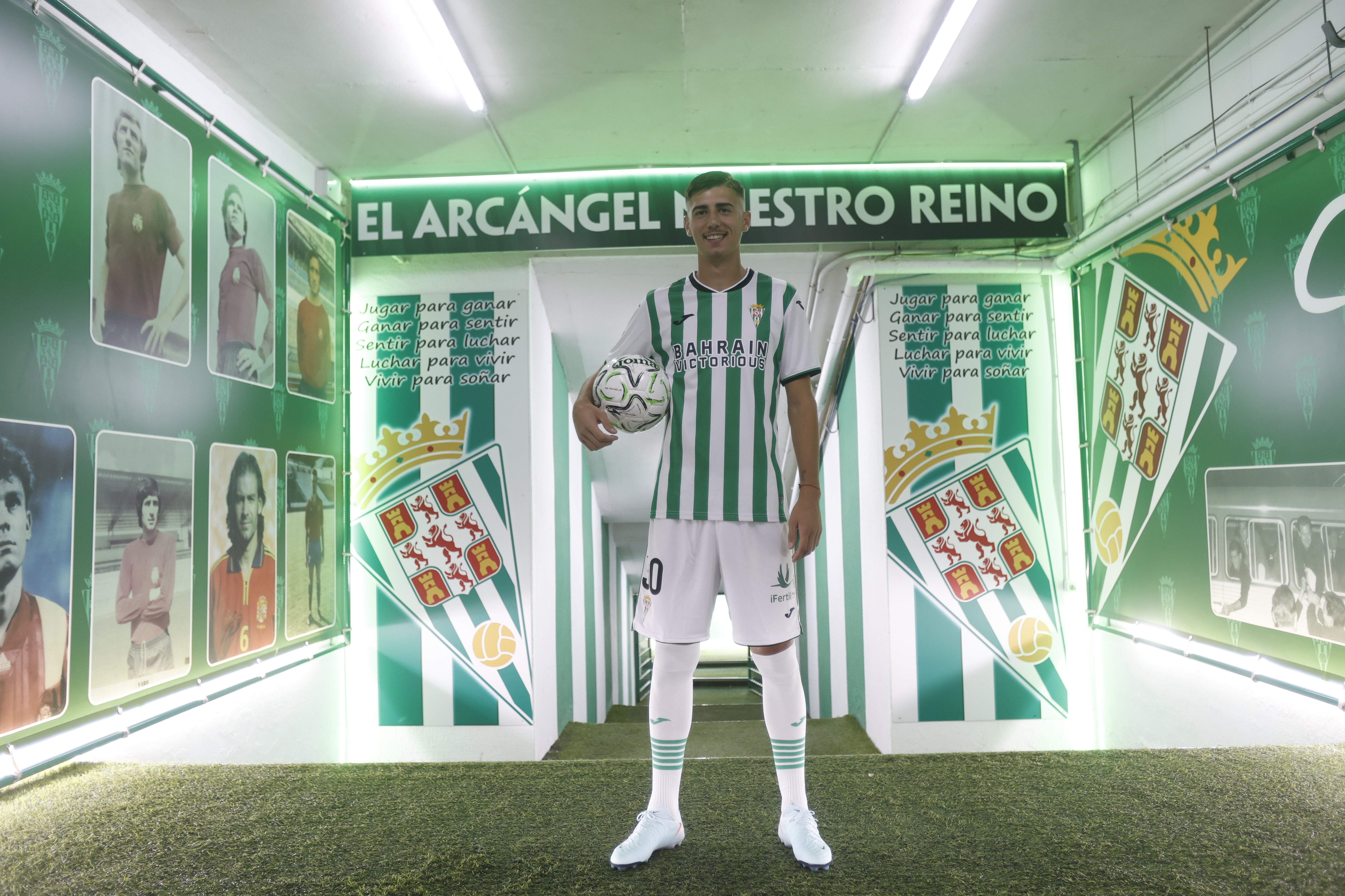 Las mejores imágenes de la presentación de Kevin Medina, Dani Requena y Diego Bri con el Córdoba CF