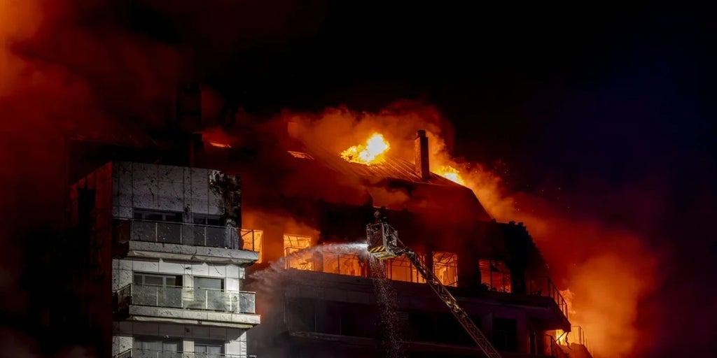 La Audiencia de Valencia confirma el archivo de la causa del incendio de Campanar