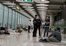 Cerrojazo de AENA al aeropuerto de Barajas sin haber hecho el censo de indigentes ni contar con el ayuntamiento de Madrid