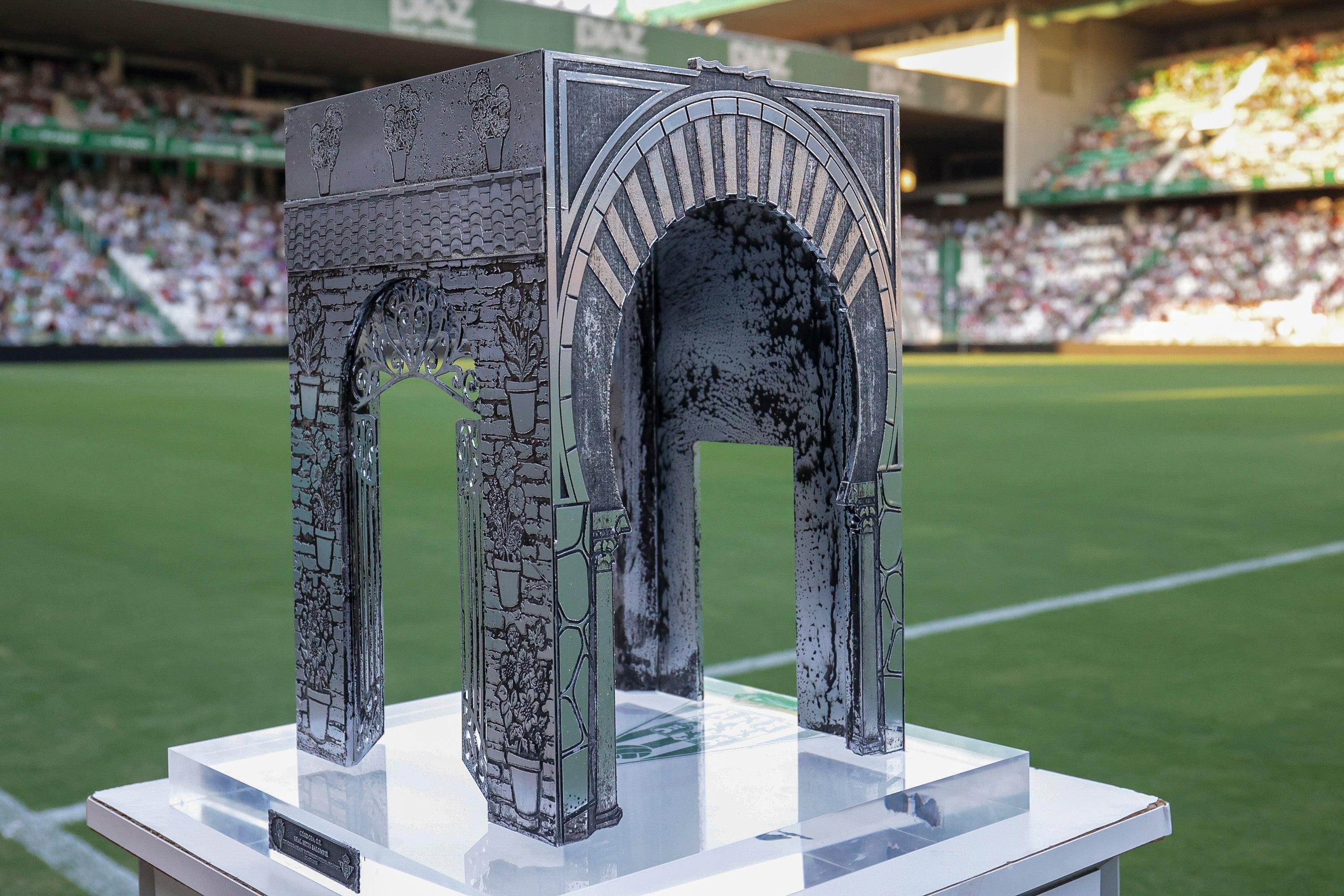 Las imágenes del ambientazo en el Arcángel en el Córdoba CF-Real Betis