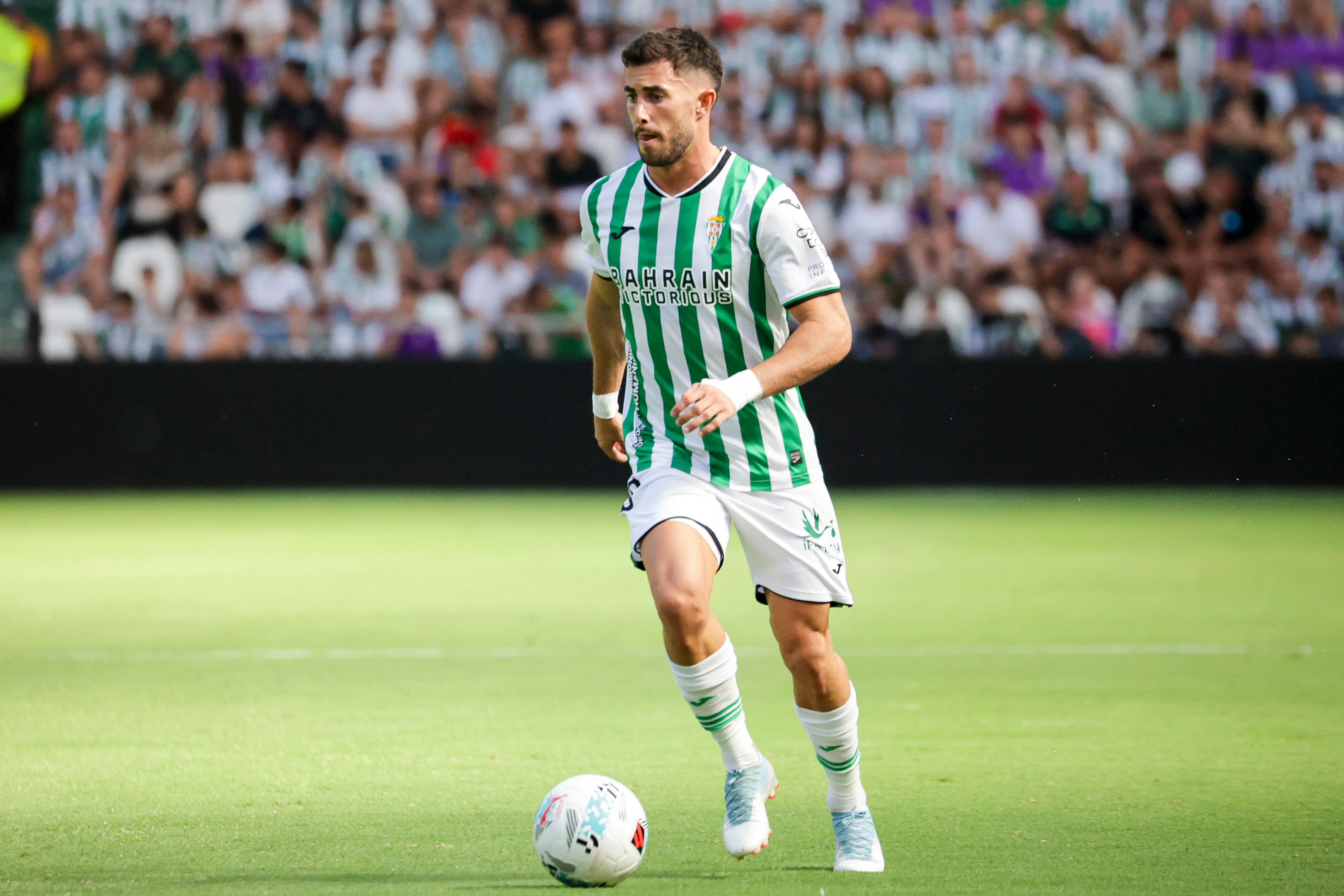 Las imágenes del ambientazo en el Arcángel en el Córdoba CF-Real Betis