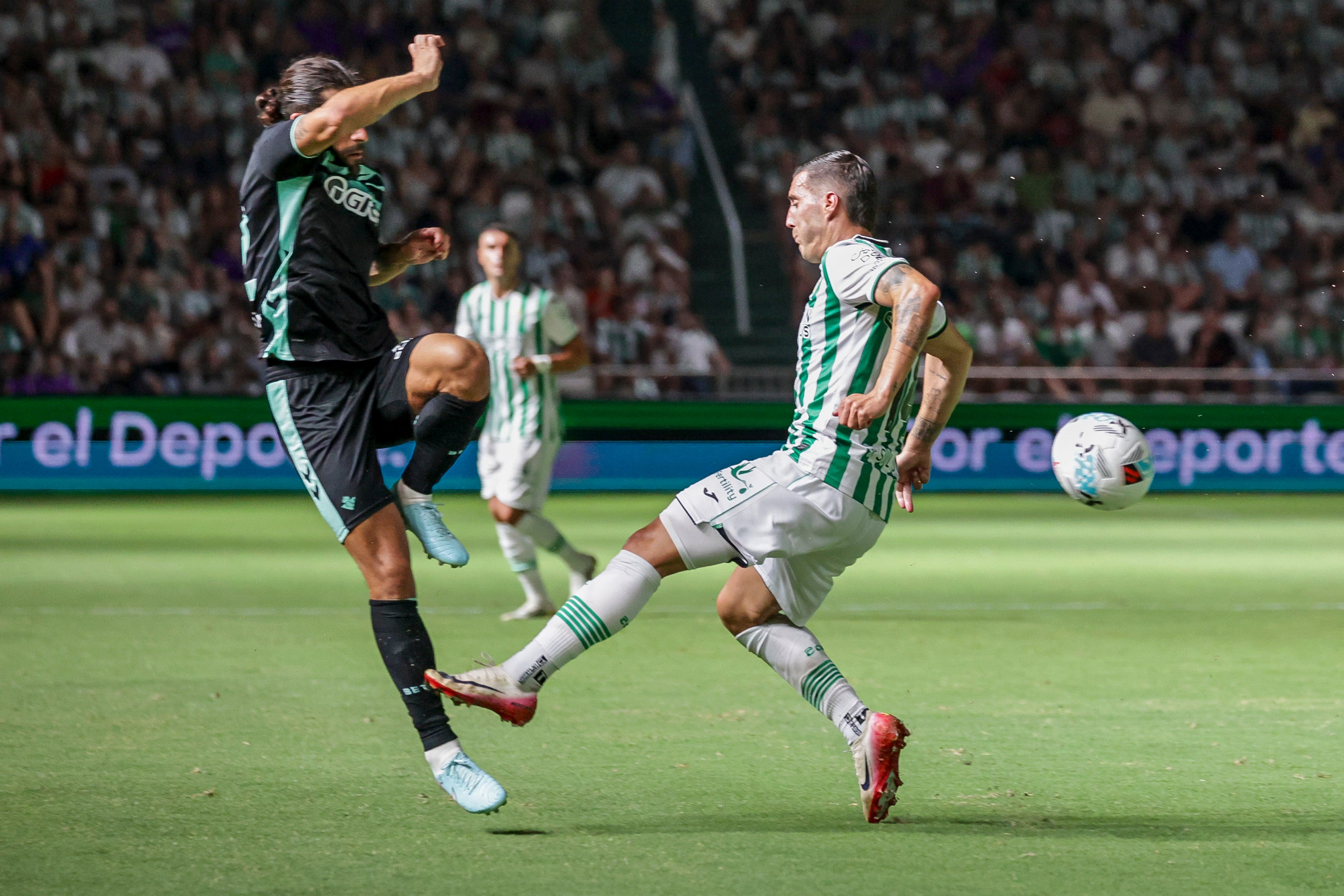Las imágenes del ambientazo en el Arcángel en el Córdoba CF-Real Betis