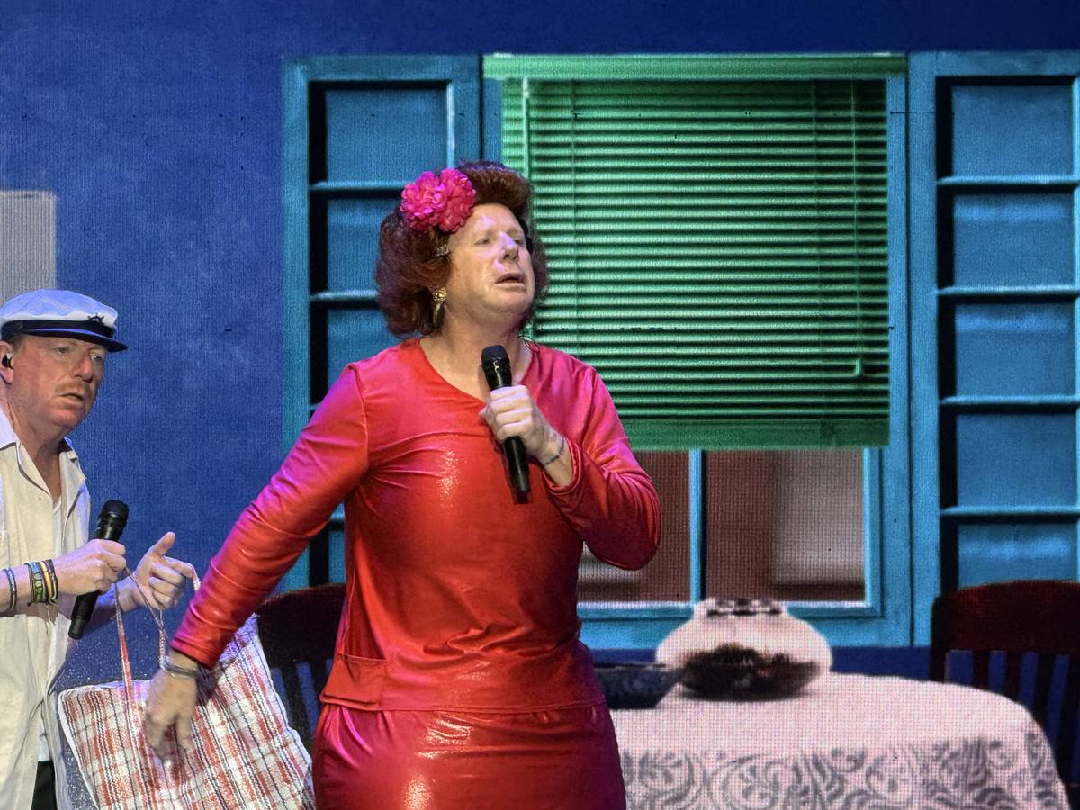 La desternillante actuación de Los Morancos en Lucena, en imágenes