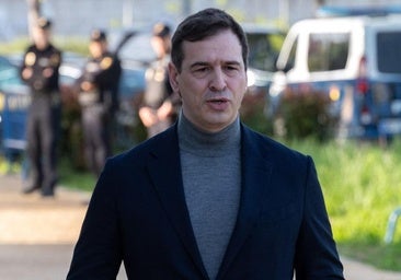 La juez da dos días a David Sánchez para que le diga si se va a vivir a Japón