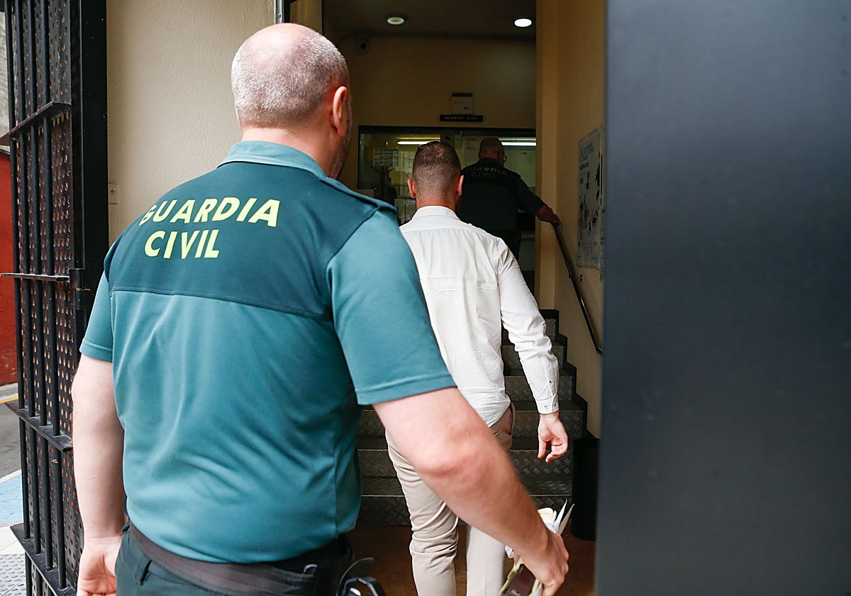 Irimia, en su pase a  disposición judicial