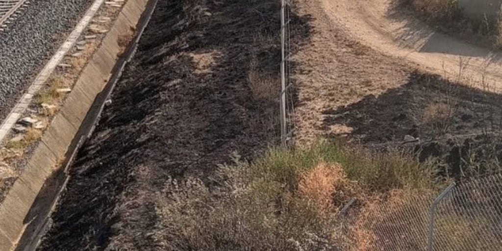 Adif registra 70 episodios de incendios en vías ferroviarias andaluzas y extremeñas en lo que va de año