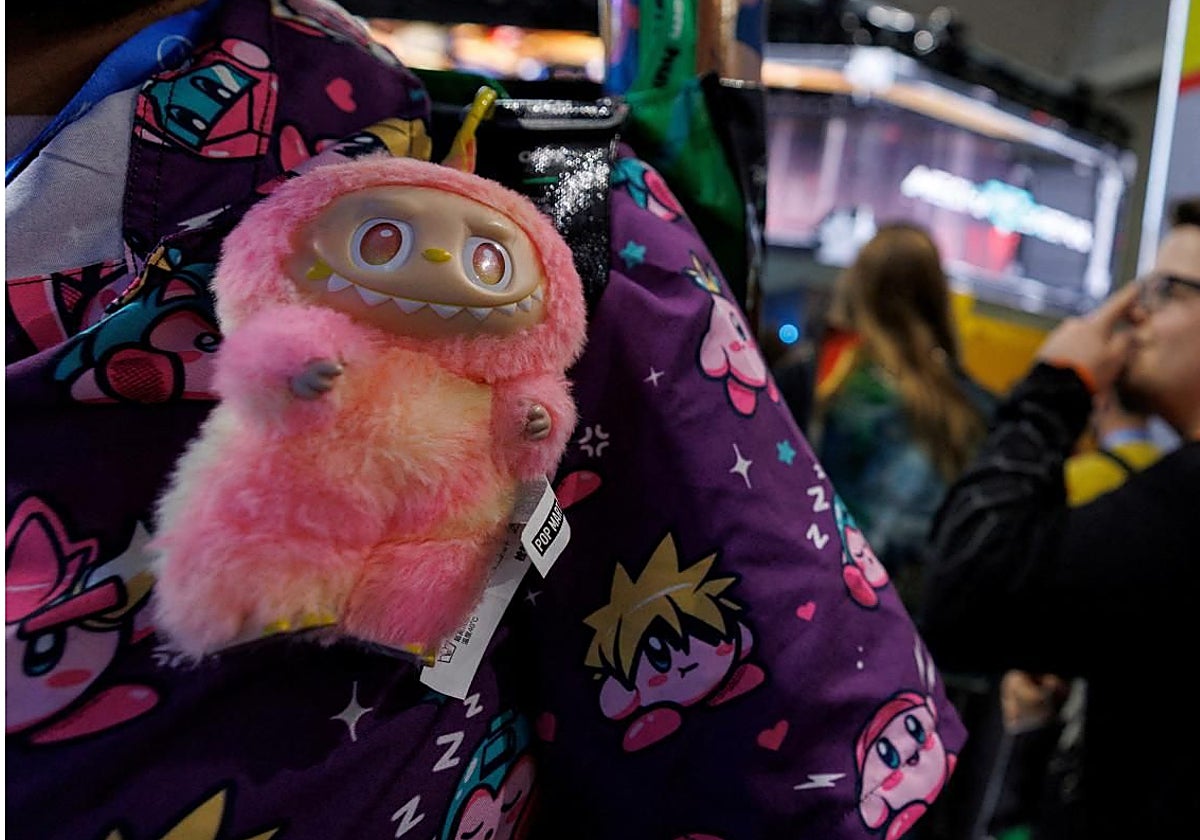 Detalle de un Labubu