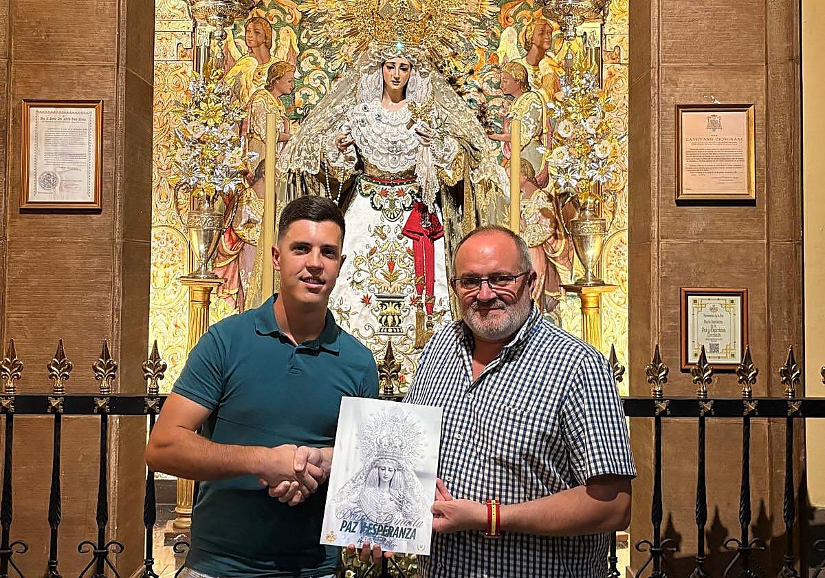 Antonio Caro Santos y Julio Mifsut, ante la Virgen de la Paz