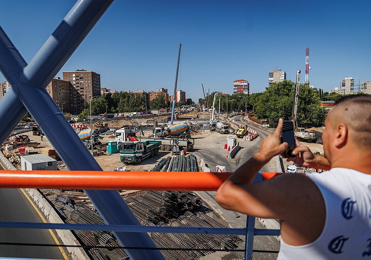 Inicio de la excavación del futuro túnel
