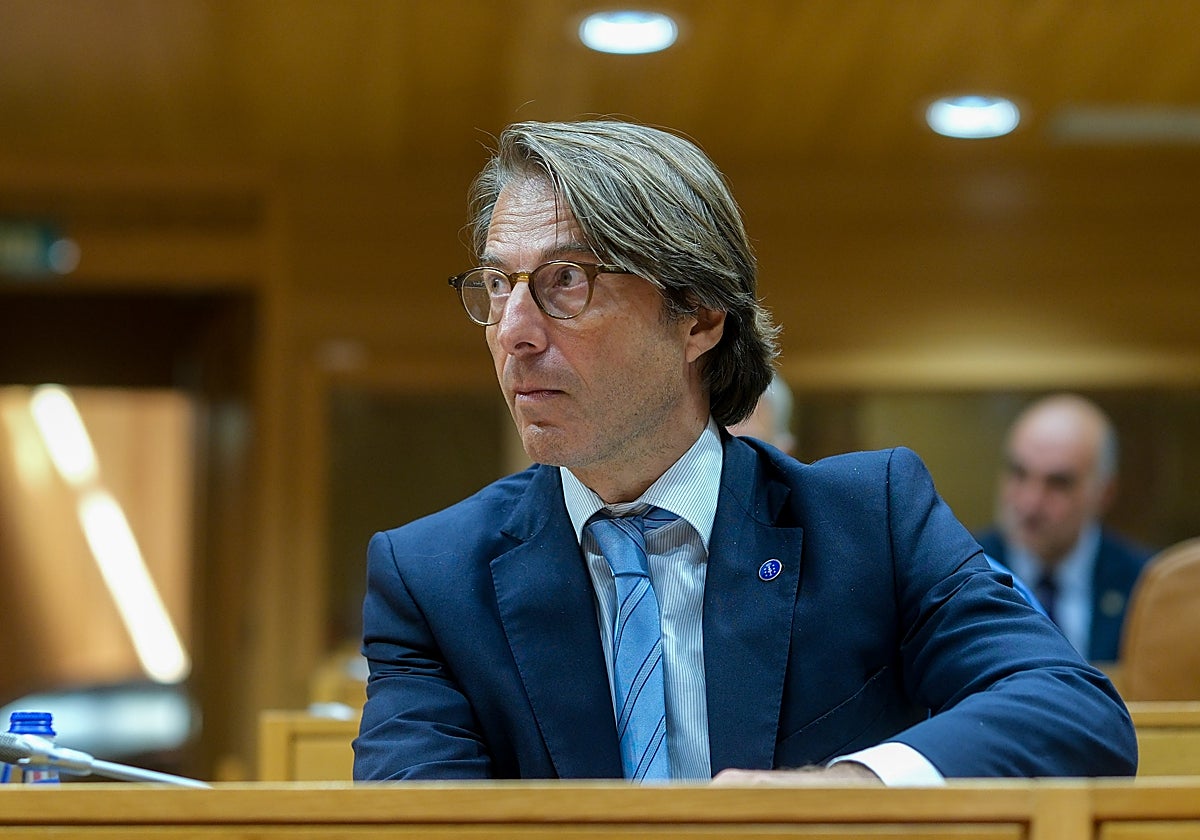 Miguel Corgos, esta mañana en el Parlamento