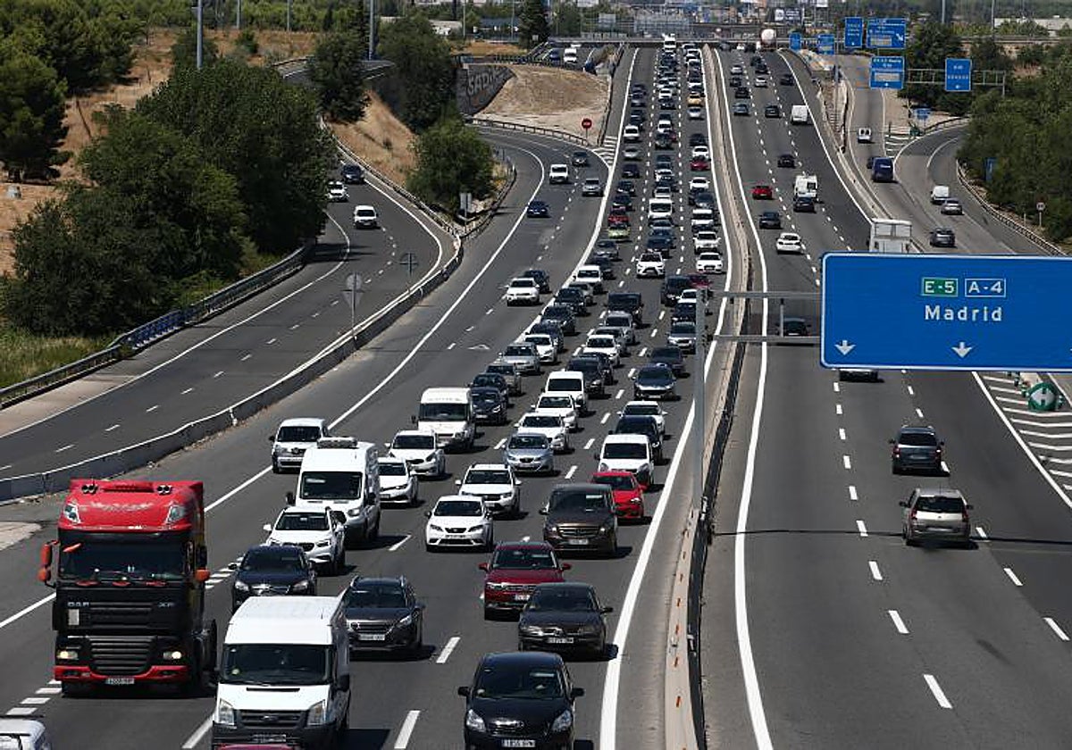 Saturación de tráfico por la operación salida de agosto