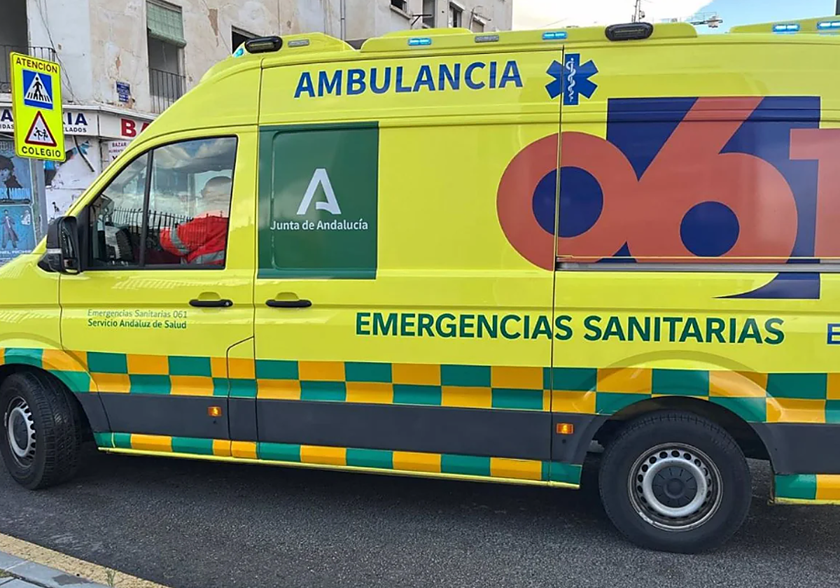 Ambulancia de emergencias sanitarias del 061