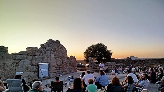 San Pedro de la Mata bajo las Perseidas