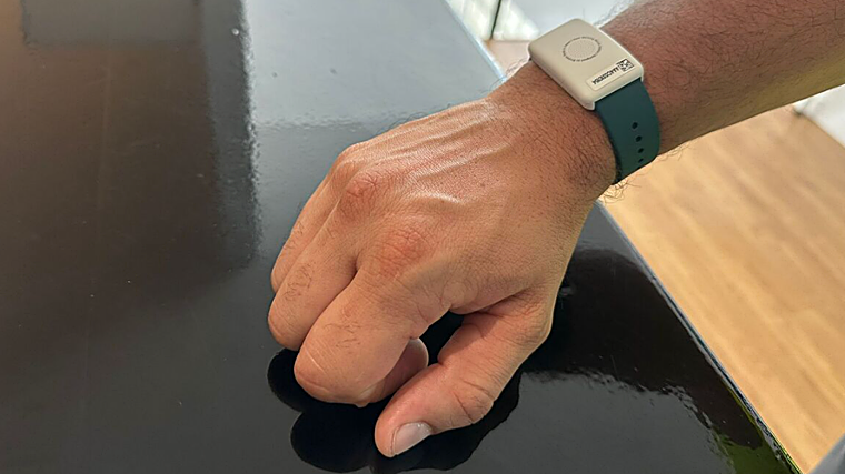 Pulseras térmicas inteligentes protegerán del calor al personal de limpieza en Santa Cruz de Tenerife