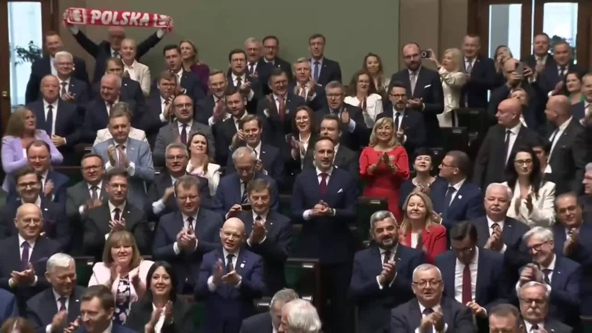 Karol Nawrocki, investido como nuevo presidente de Polonia