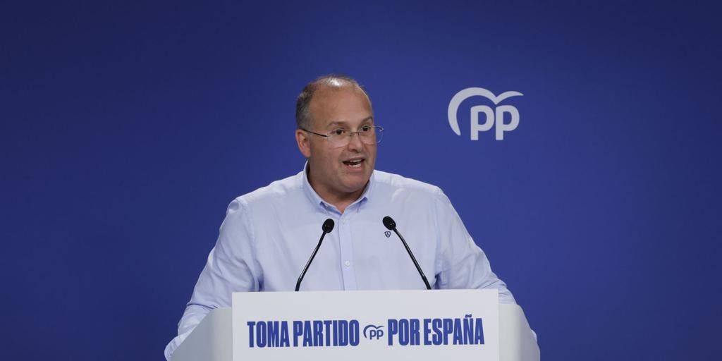 El PP exige explicaciones por los 34 contratos a dedo del Gobierno de Darias: «Es el  modus operandi  del PSOE»